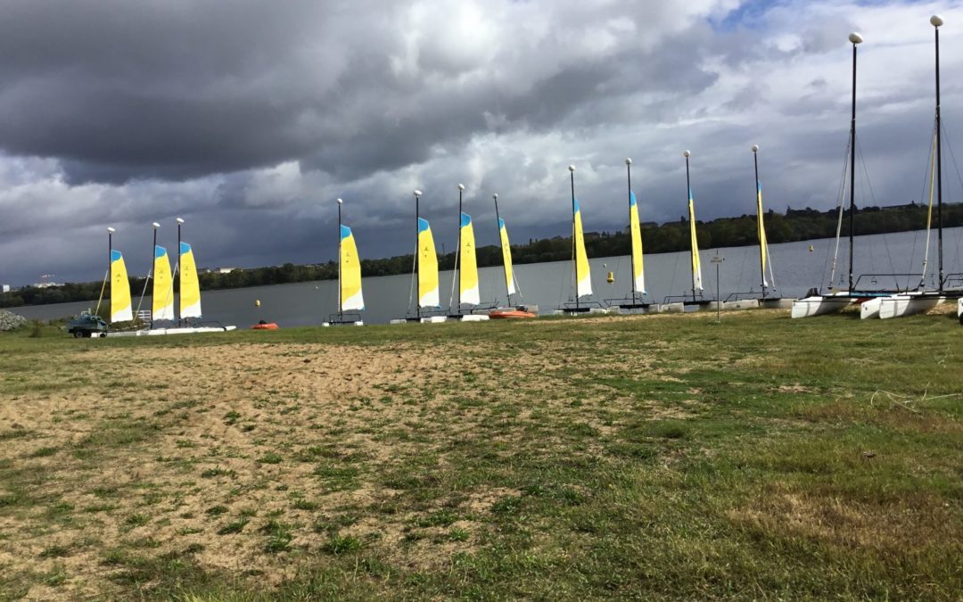 Catamaran au Lac de Maine